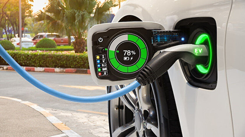 LİVOLTEK ELEKTRİKLİ ARAÇ ŞARJ İSTASYONU